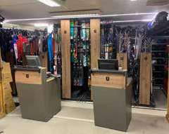 Podiums doubles en boutique